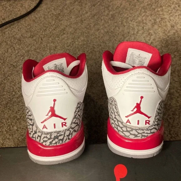 Worn only a handful of times!!! Jordan 3 ‘Cardinal Red’ - Picture 8 of 8